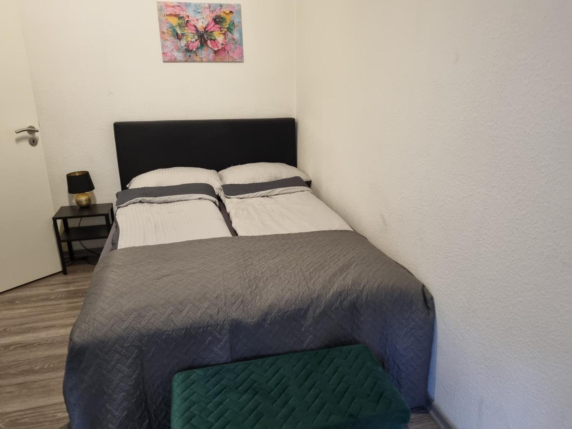 City-Apartment In Krefeld, Kueche, Naehe Duesseldorf Messe Esterno foto