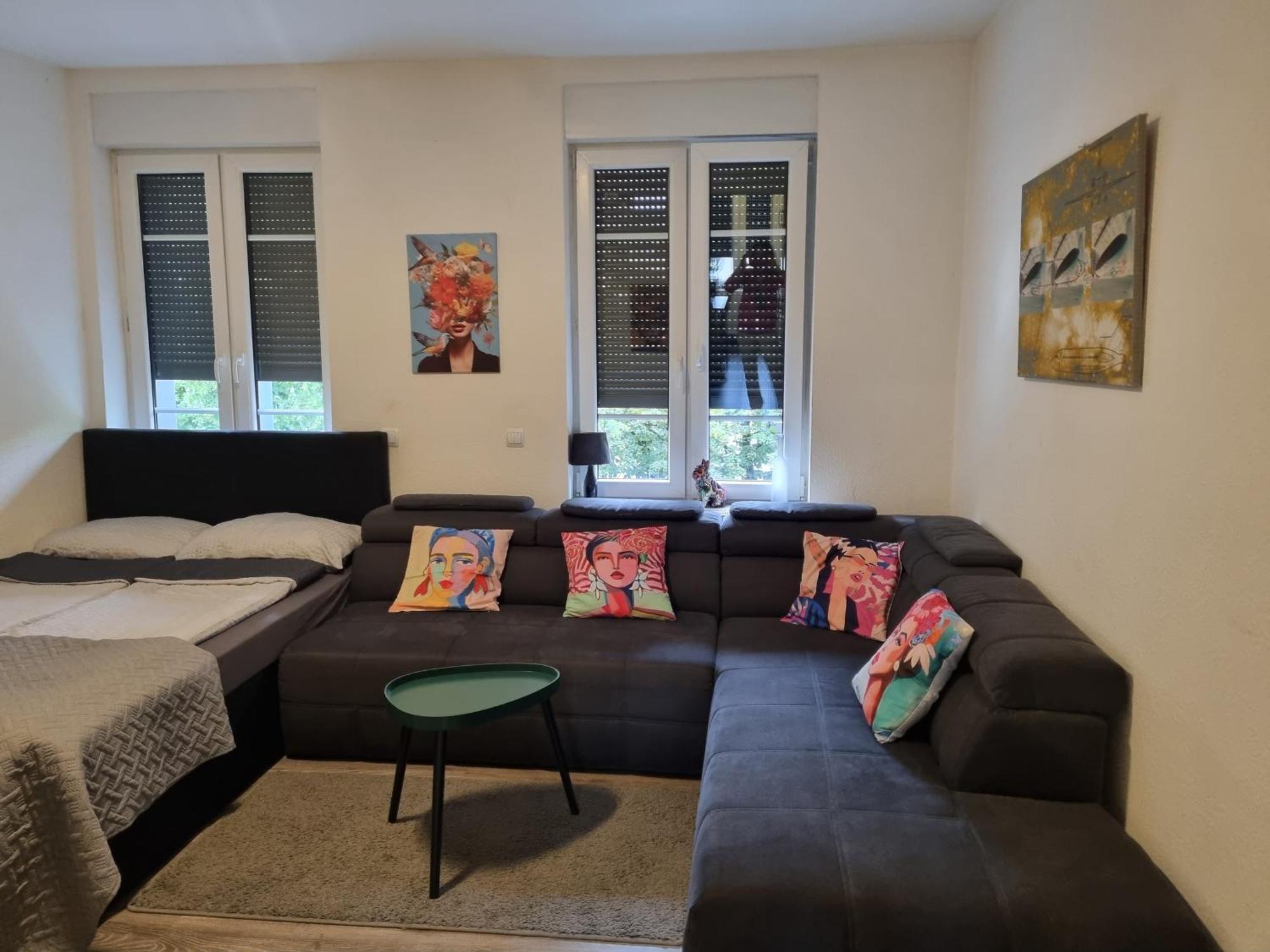 City-Apartment In Krefeld, Kueche, Naehe Duesseldorf Messe Esterno foto
